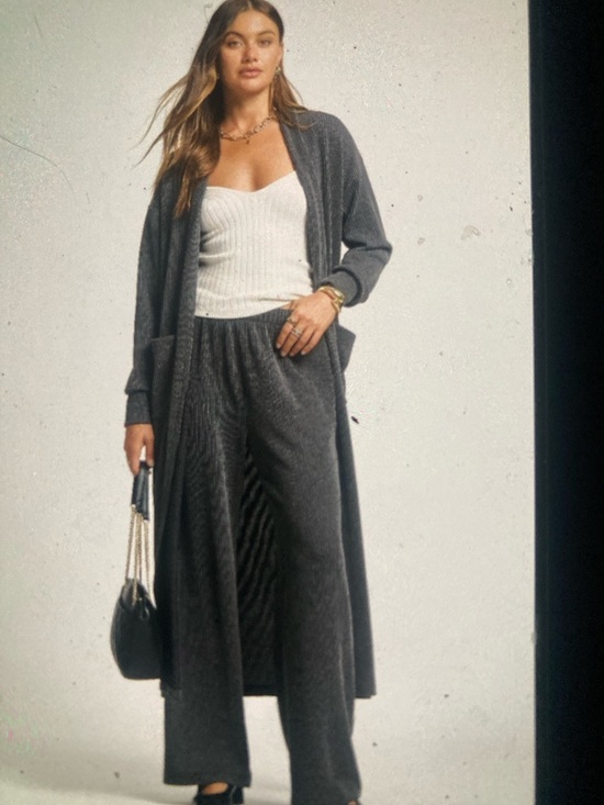Dear Scarlett Pants - Wide-Leg Knit Pants and matching  long sleeve cardigan XL 16-18